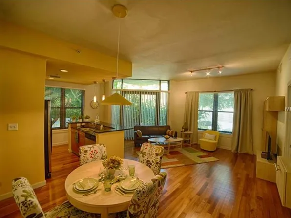 400 4th Ave S APT 107, Saint Petersburg, FL 33701