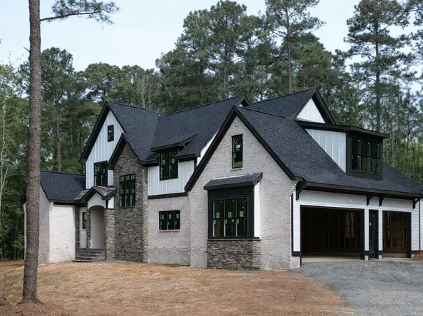 35 Big Bear Dr, Pittsboro, NC 27312