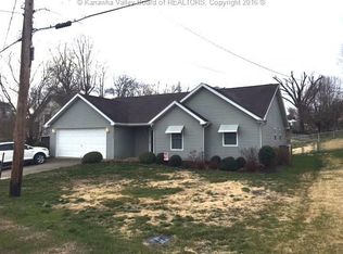 6195 E Gate Rd, Huntington, WV 25705