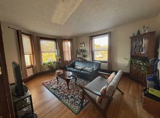 32 Richardson Ave #3, Wakefield, MA 01880