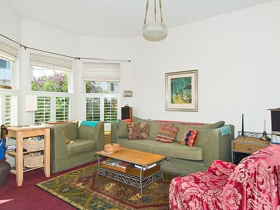 3rd image of 15 Bennington St