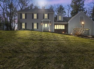 6 Cathedral Cir, Nashua, NH 03063