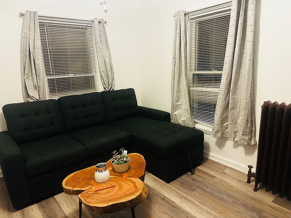 2nd image of 107 White St Floor 2