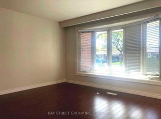 641 Eaglemount Cres, Mississauga, ON L5C 1N8