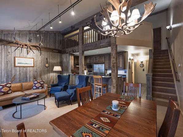 3730 N Lake Creek Dr #3-25-2, Wilson, WY 83014