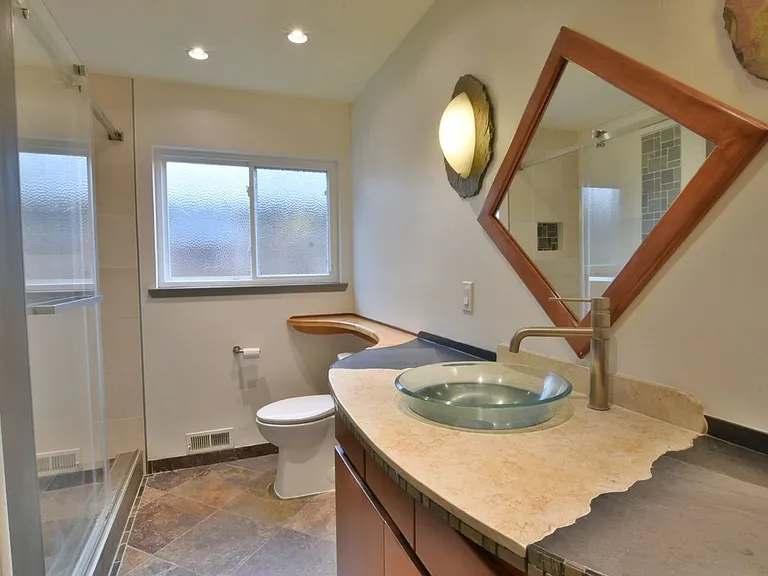 886 Bayleaf Ct — Photo 8