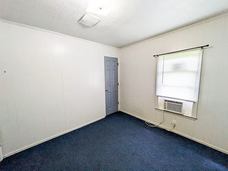 485 Old Highway 90 W #30 — Photo 10