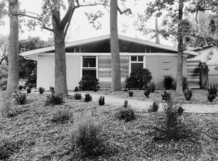 4824 Peonia Rd, Woodland Hills, CA 91364