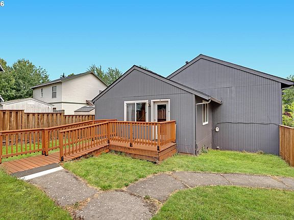 3rd image of 6929 NE 15th Ave