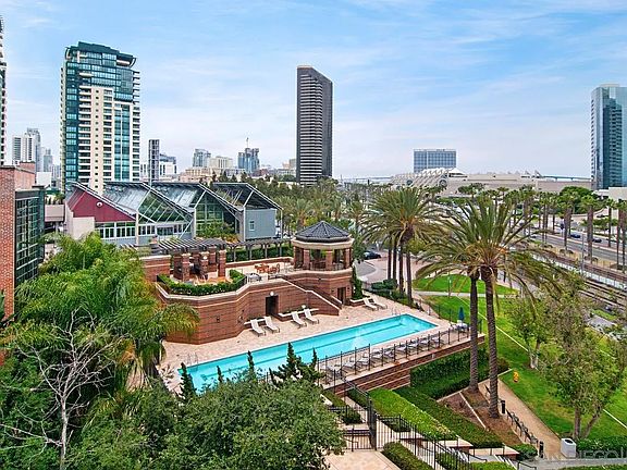 2nd image of 500 W Harbor Dr Unit 107