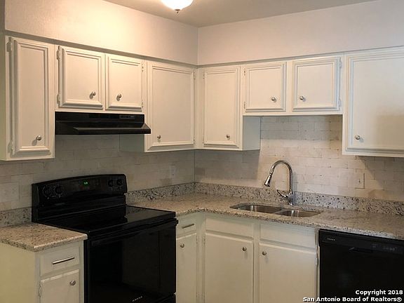 4th image of 4900 Longfellow Blvd