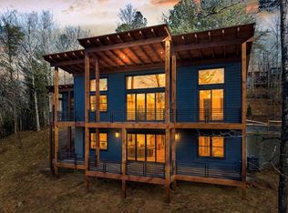 65 Wolf Creek Hts, Mineral Bluff, GA 30559