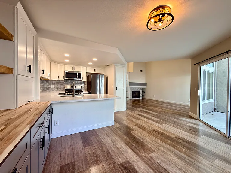 6280 Paseo Encantada — Photo 8