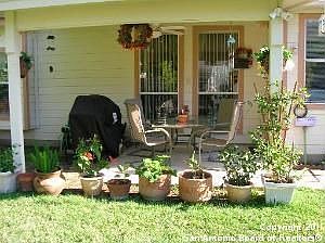 3rd image of 9327 Bowen Dr