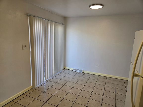 5th image of 61-65 S Quitman St #61