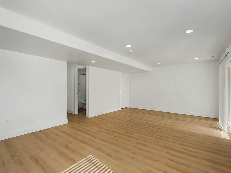 1298 N Sage Dr #STUDIO — Photo 6