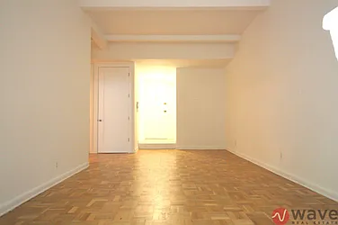 Rented by Wave Real Estate Group