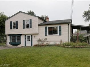 5524 Lexington Cir, Portage, MI 49002