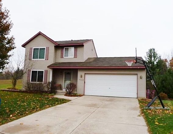 1st image of 425 Tallgrass Dr NE