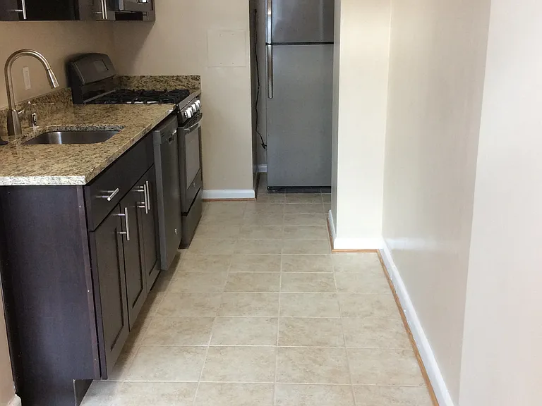 Connecticut Park Apartments — Photo 40