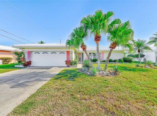 10421 Imperial Point Dr W, Largo, FL 33774