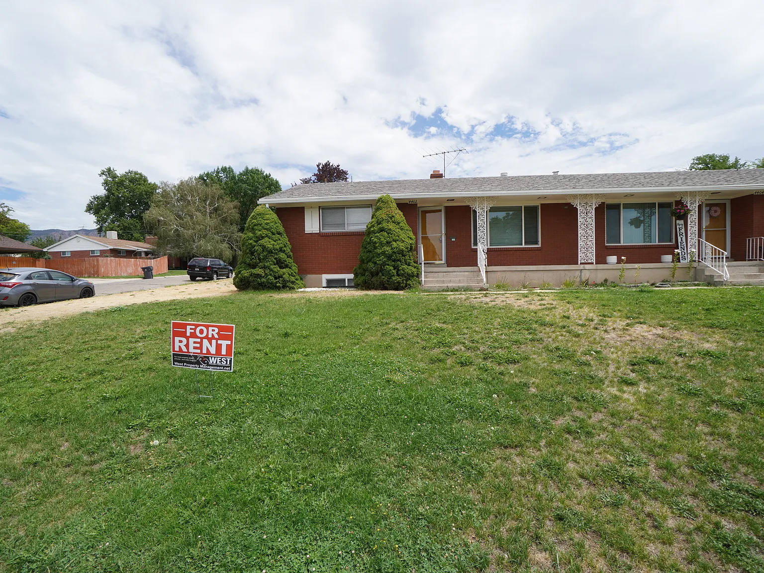 Beautiful home at 4402 Jefferson Ave South Ogden — Photo 1