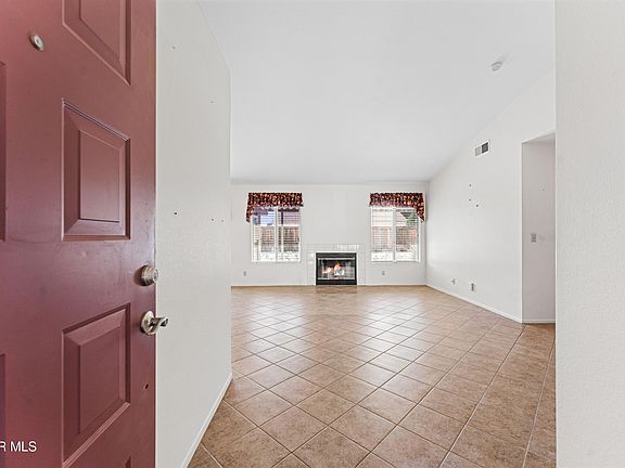 4th image of 44327 Harbor St