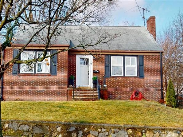 95 Varnum Ave, Pawtucket, RI 02860