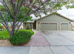 947 Red Falcon Way, Sparks, NV 89441