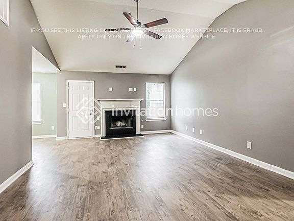 3rd image of 305 Breezy Hill Walk