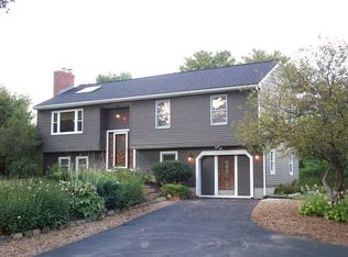 567 Podunk Rd, East Brookfield, MA 01515