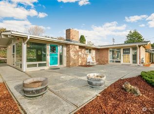 23014 17th Ave S, Des Moines, WA
