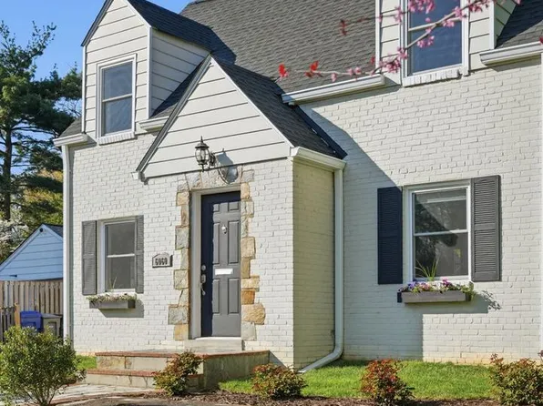 6060 Wooten Dr, Falls Church, VA 22044