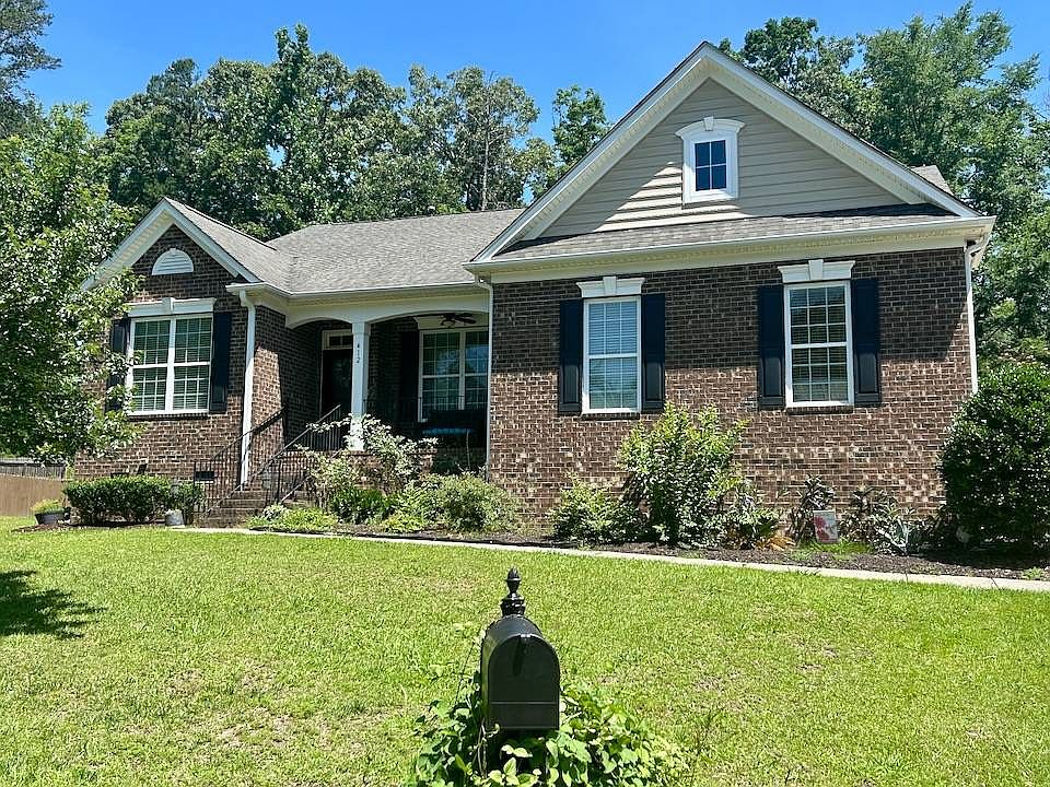 1st image of 412 Longhorn Dr