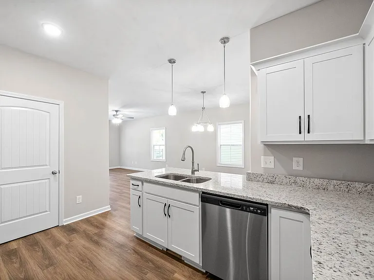945 Cumberland Dr — Photo 11