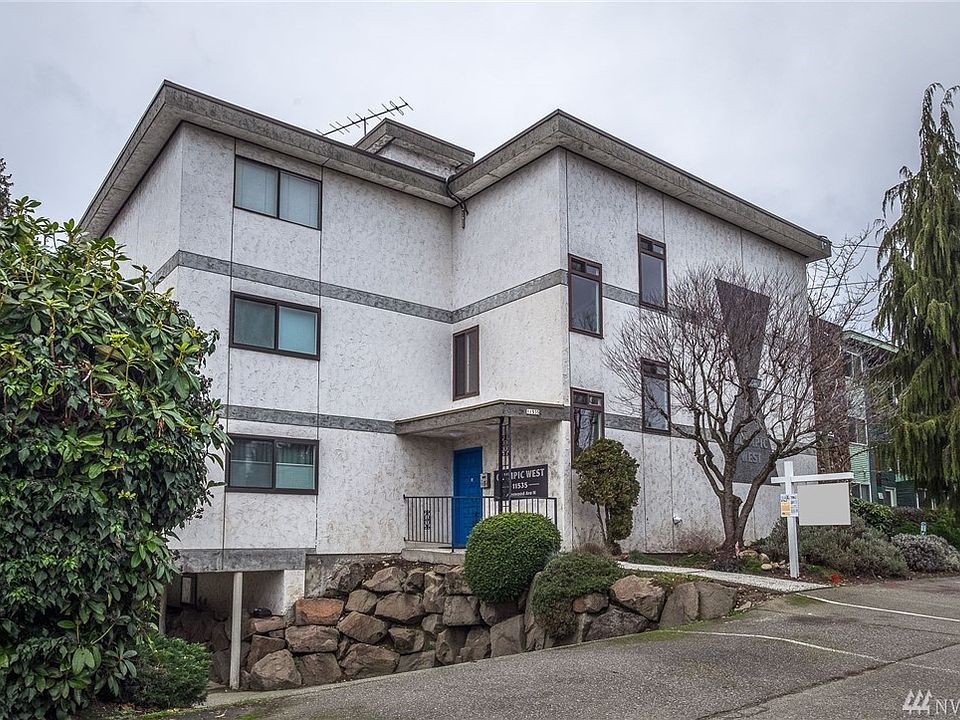 1st image of 11535 Greenwood Ave N APT 203