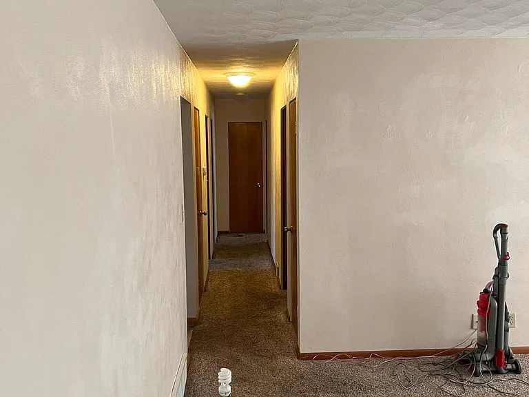 Living Room & Hall way