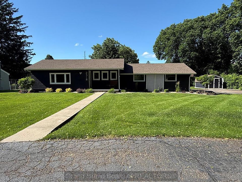 1st image of 2518 Commerce Ave
