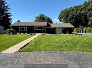 2518 Commerce Ave, Grand Island, NE 68801