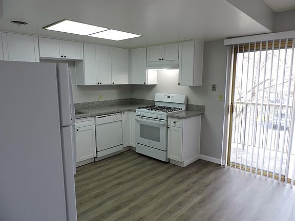 5th image of 2520 Northrop Ave APT 6