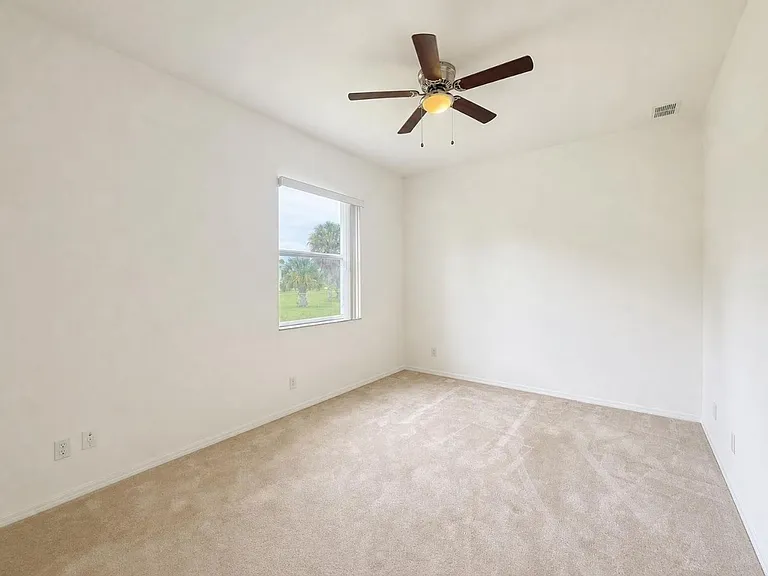 4775 8th St NE — Photo 35