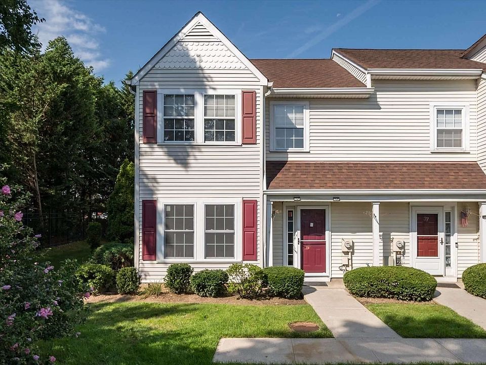 1st image of 36 Stratford #36