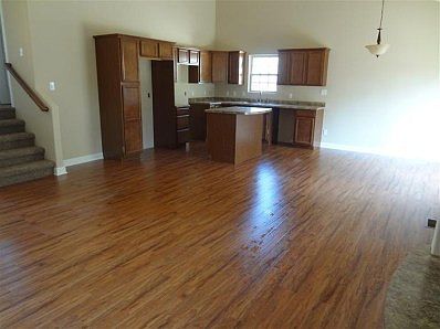 5th image of 1565 E 56th Pl