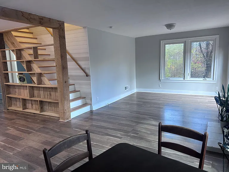 132 Pinecrest — Photo 16