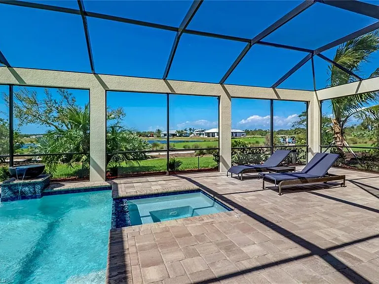 9902 Corso Bello Dr — Photo 40