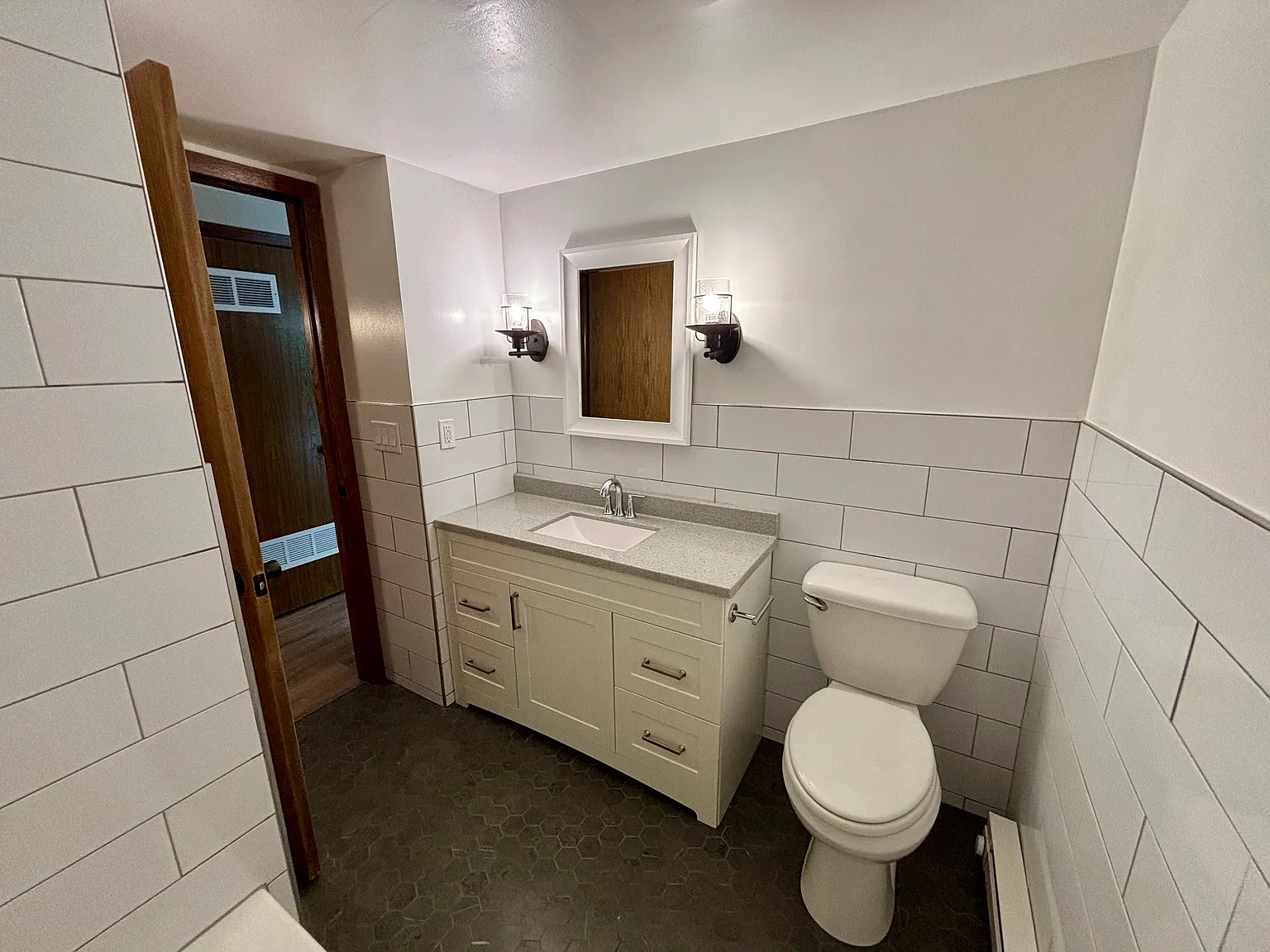 3 bed, 1345 sqft, $1,800 — Photo 3