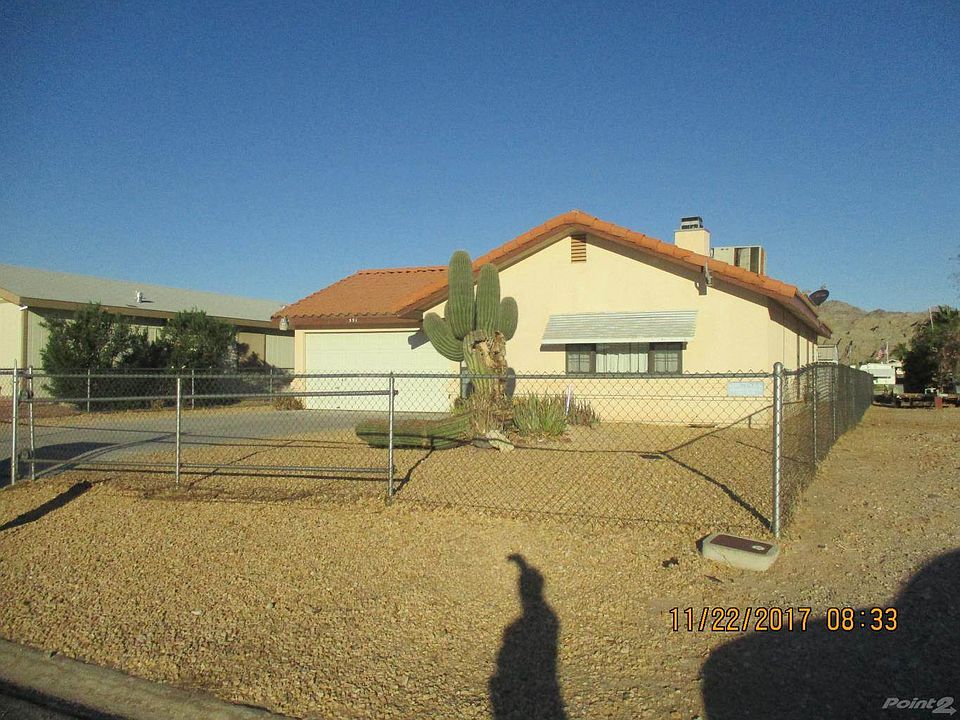 1st image of 551 Stahlman Dr