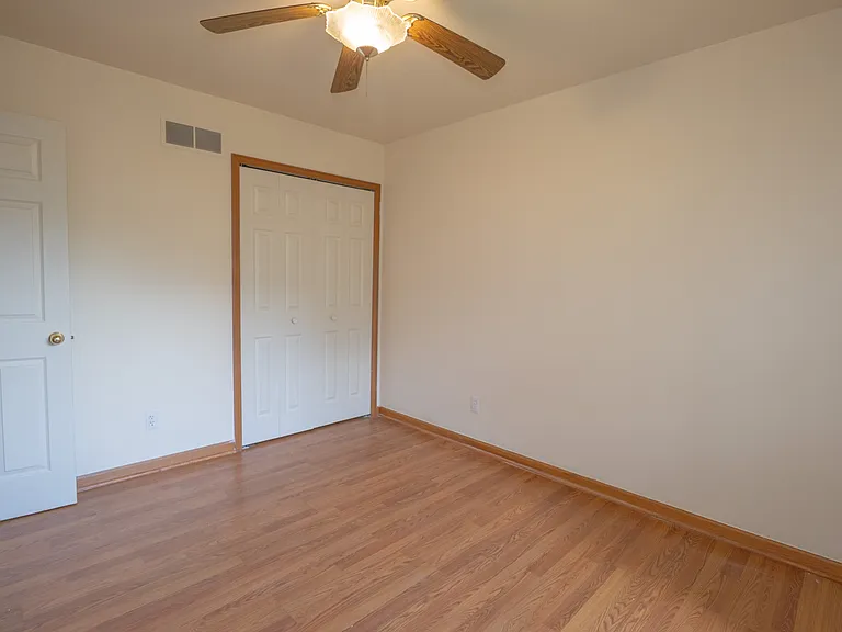 42091 Greenwood Dr — Photo 32