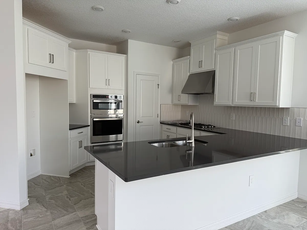 Building Photo - 5262 Kildare Pl