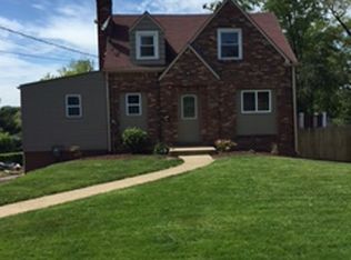 667 Glenrock Dr, Bethel Park, PA 15102